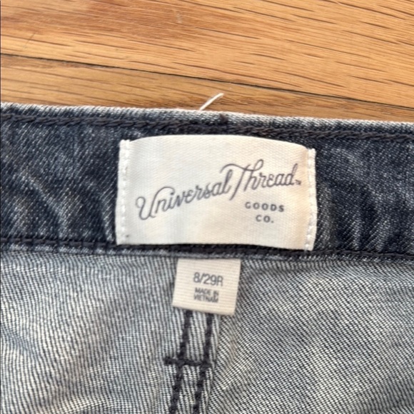 Universal Thread 8 29R Women Vintage Straight Leg Distressed Denim Jeans - Picture 4 of 7